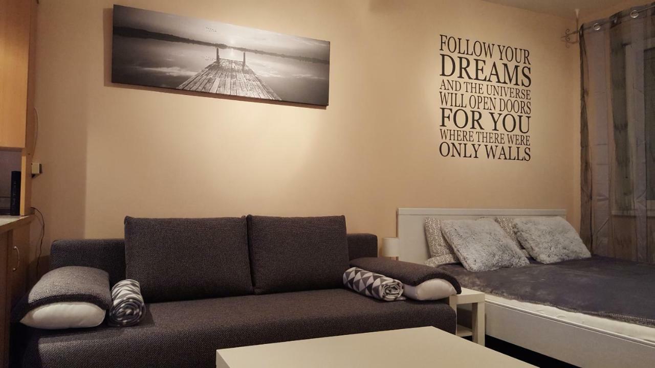 בודפשט Liget Apartment, Terrace, Free Parking, Ac מראה חיצוני תמונה