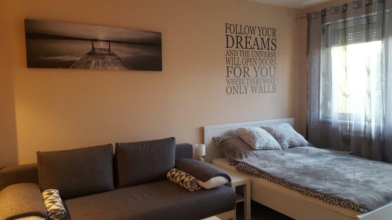 בודפשט Liget Apartment, Terrace, Free Parking, Ac מראה חיצוני תמונה