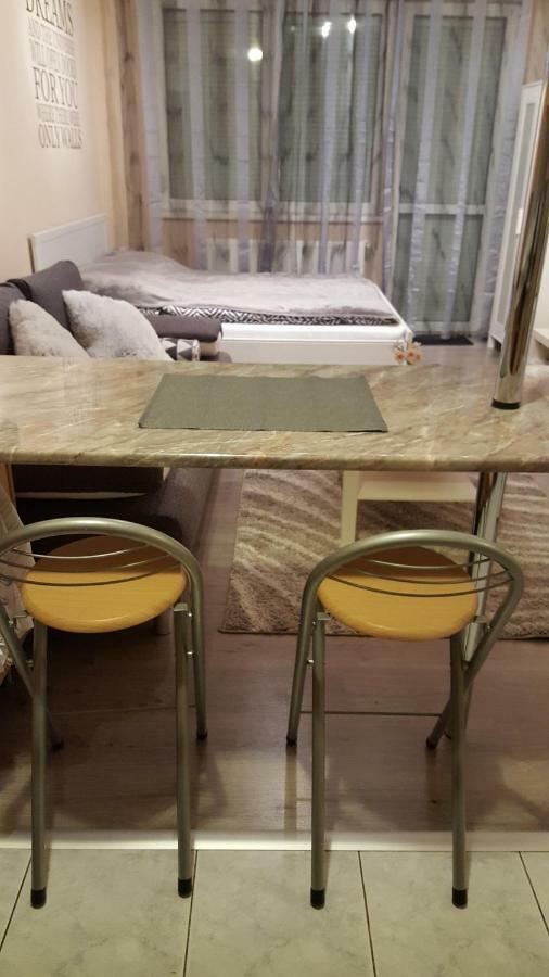 בודפשט Liget Apartment, Terrace, Free Parking, Ac מראה חיצוני תמונה
